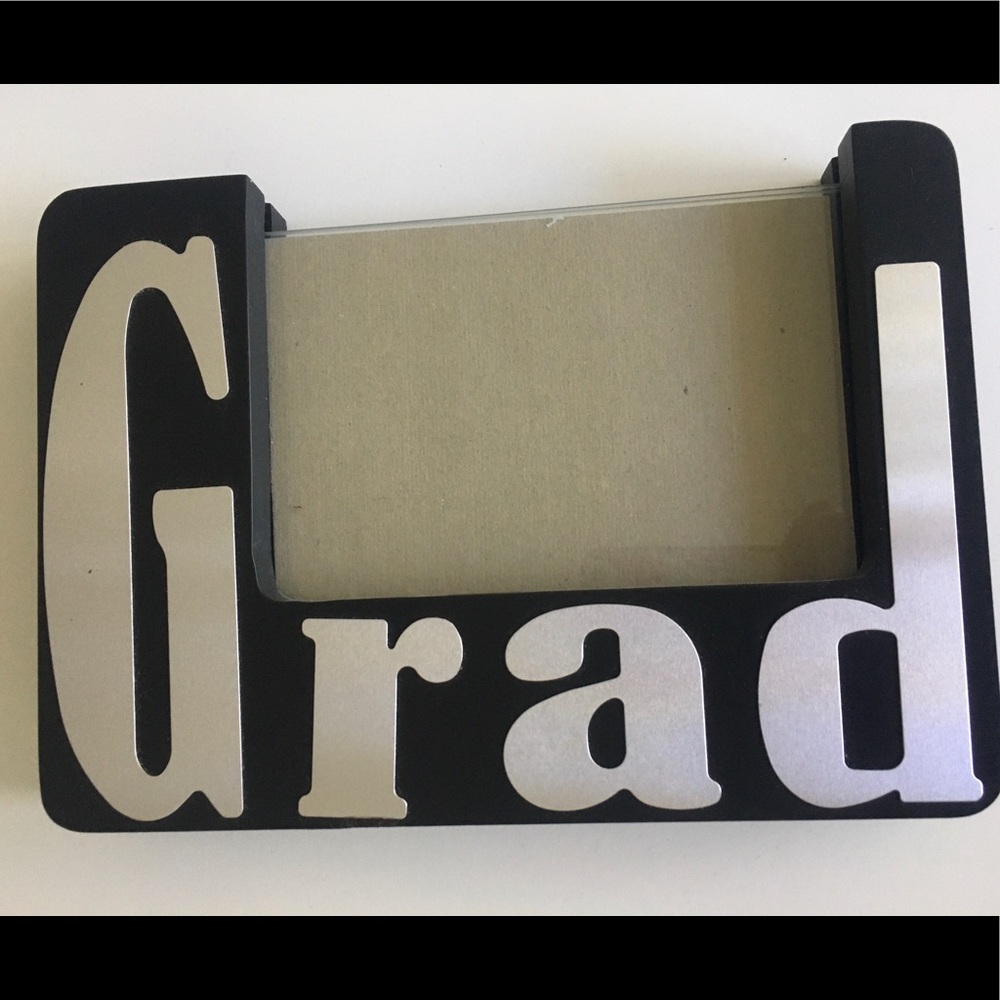 “GRAD" 4 x 6 Picture Frame Black